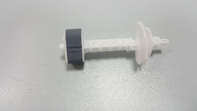 картинка Ролик захвата в сборе на оси Epson L110 /L210 /L300 /L350 /L355 /L120 /L550 /L555 1569314 