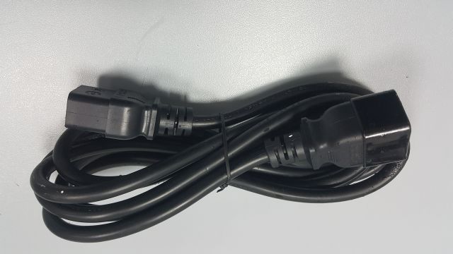 картинка Кабель APC Power Cord [IEC 320 C19 to IEC 320 C20] - 16 AMP/230V  1.98 Meter AP9877